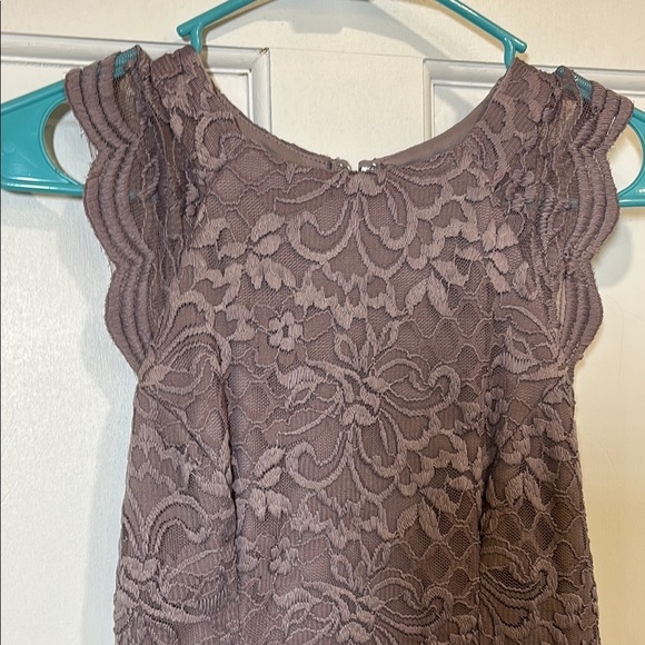 Junior Lace Dress in Light Purple NWOT - Picture 4 of 8